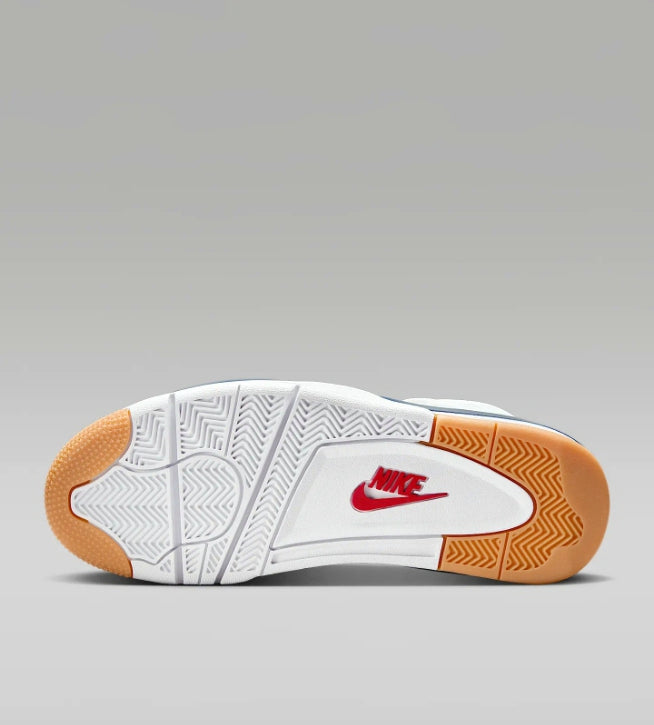 Nike SBxAir Jordan 4