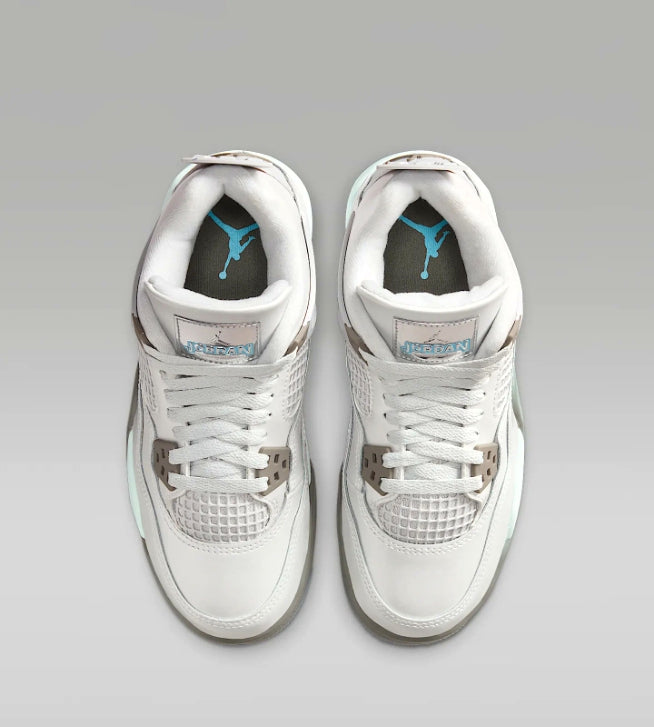 Jordan 4 Retro Blue Chill